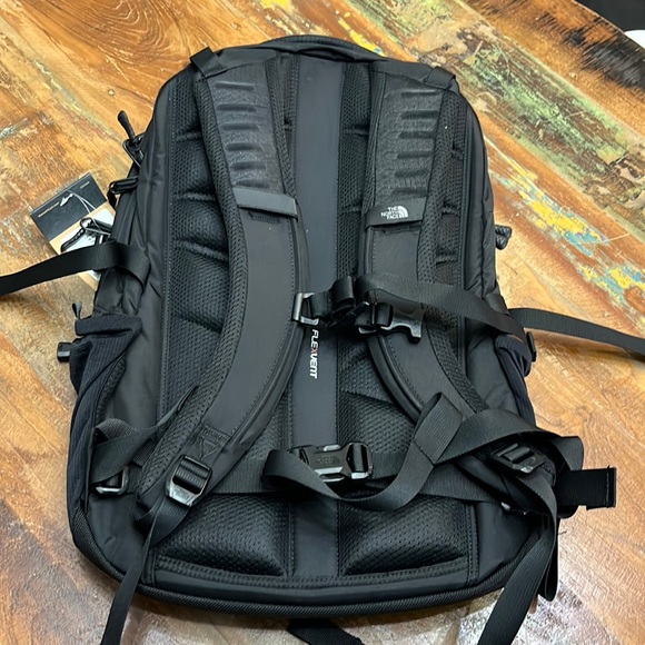 NWT North Face Borealis Backpack - Picture 2 of 6